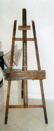 photo of easel